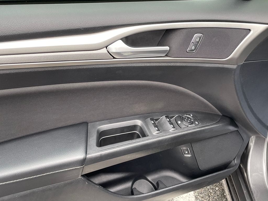 2018 Ford Fusion Hybrid SE