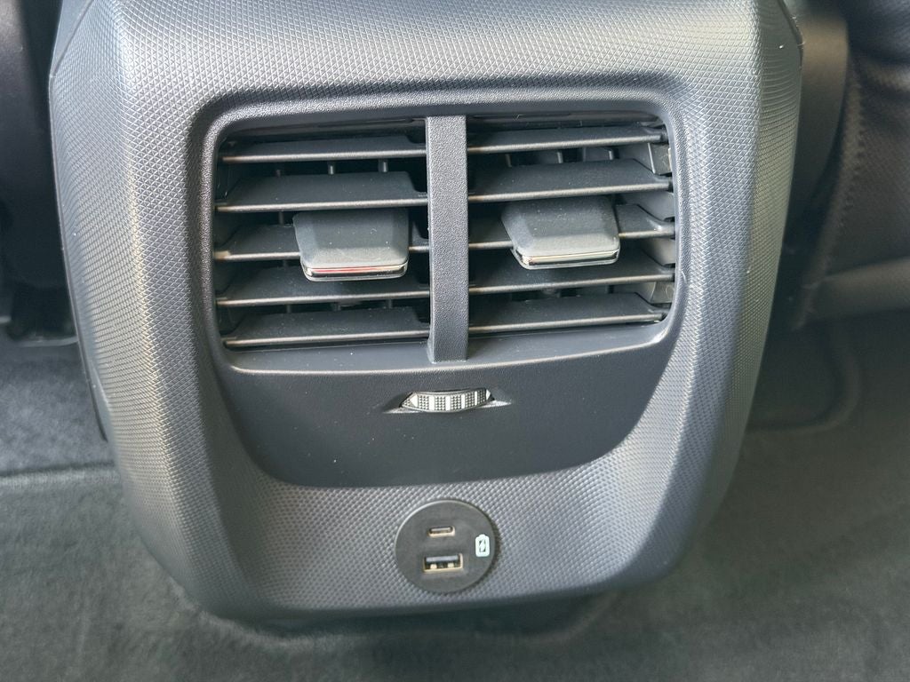 2022 Ford Mustang Mach-E Select