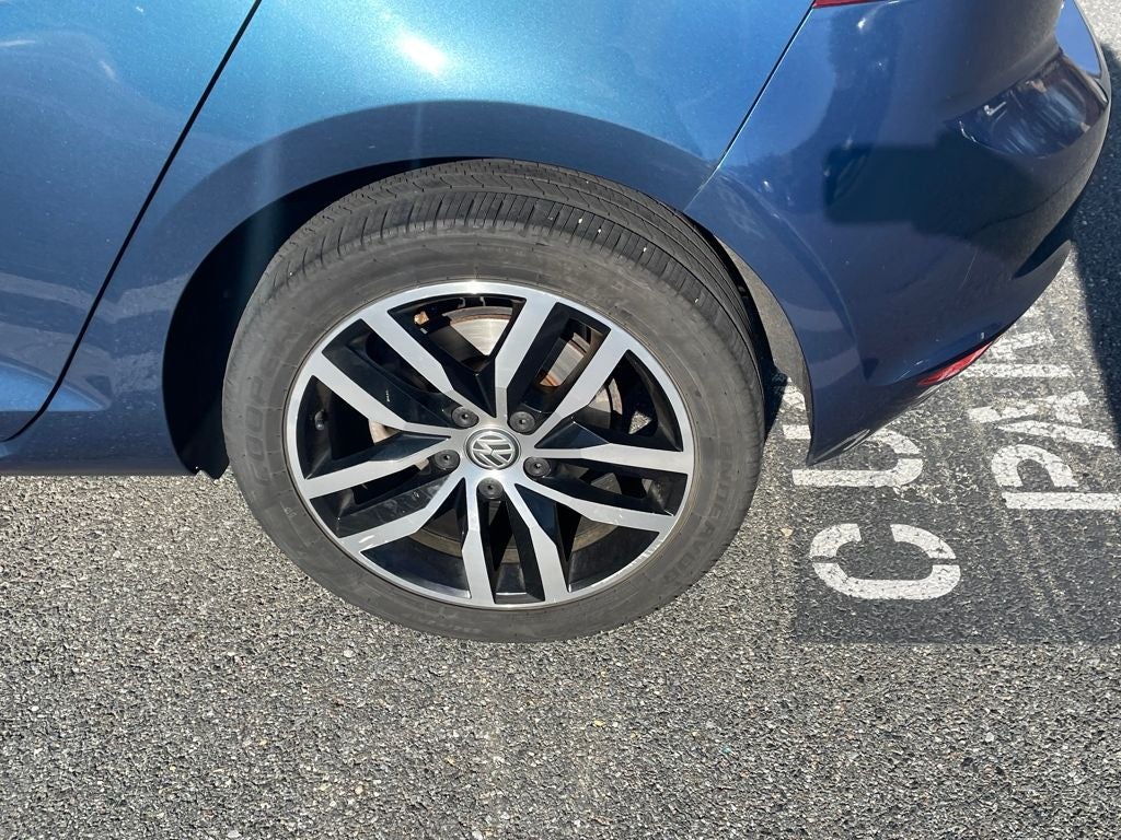 2017 Volkswagen Golf TSI SEL 4-Door