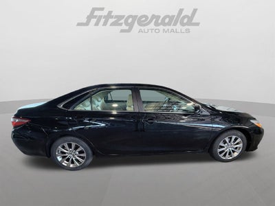 2016 Toyota Camry XLE