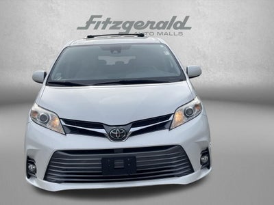 2018 Toyota Sienna XLE 8 Passenger