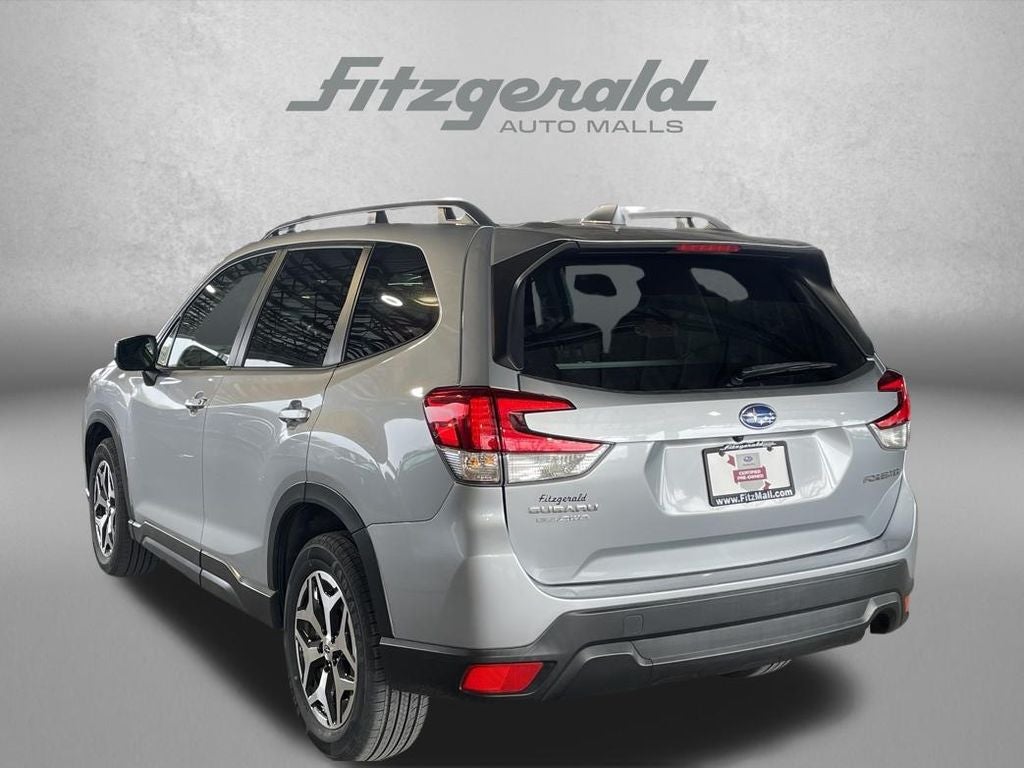 2022 Subaru Forester Premium