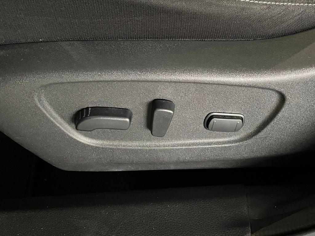 2020 Nissan Rogue Sport SV