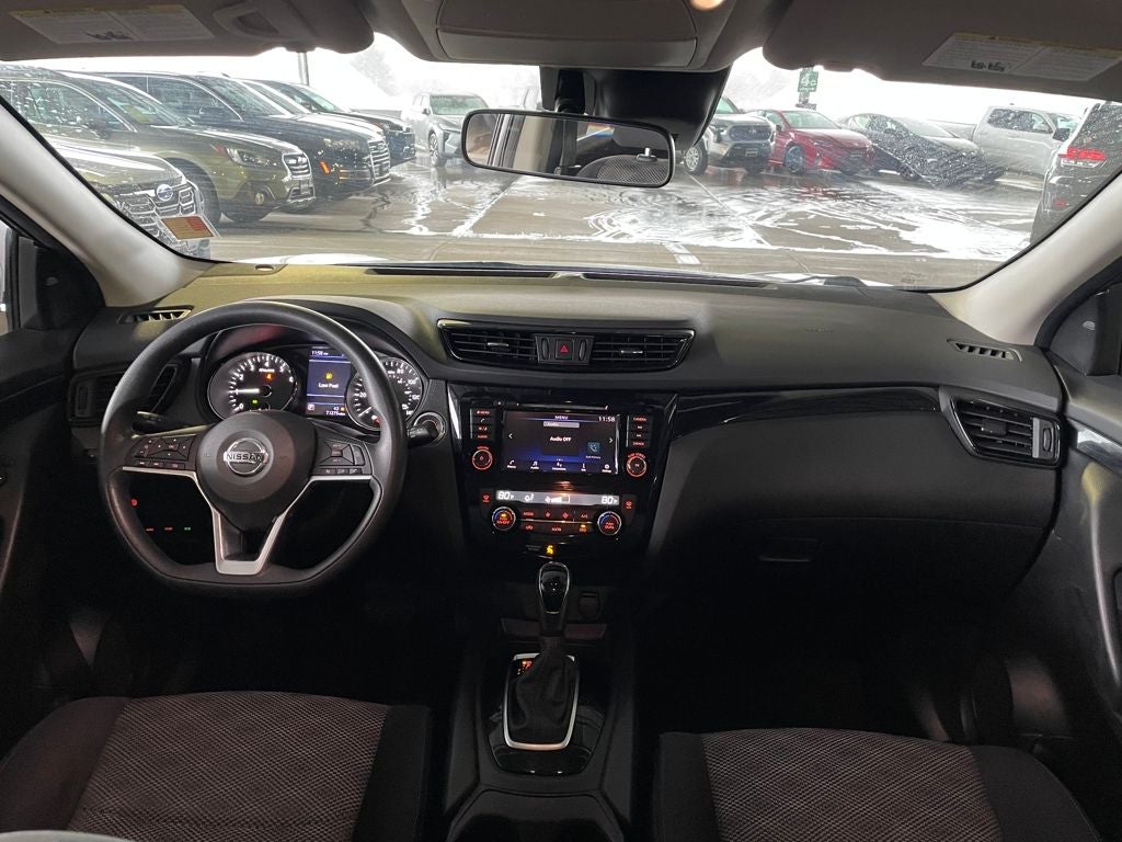 2020 Nissan Rogue Sport SV