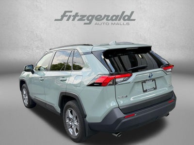 2022 Toyota RAV4 Hybrid XLE