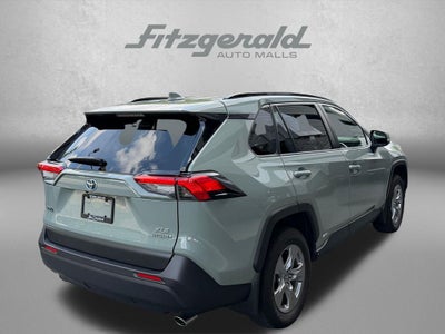 2022 Toyota RAV4 Hybrid XLE