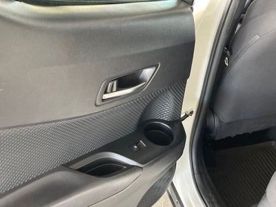 2019 Toyota C-HR LE