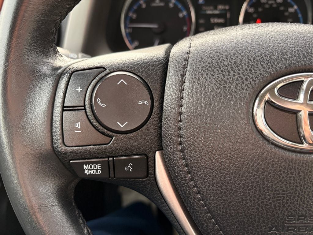 2017 Toyota RAV4 Limited