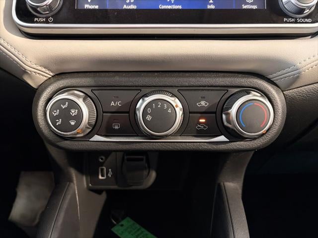 2020 Nissan Versa 1.6 SV