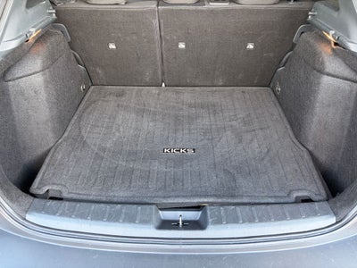 2025 Nissan Kicks MPV SV
