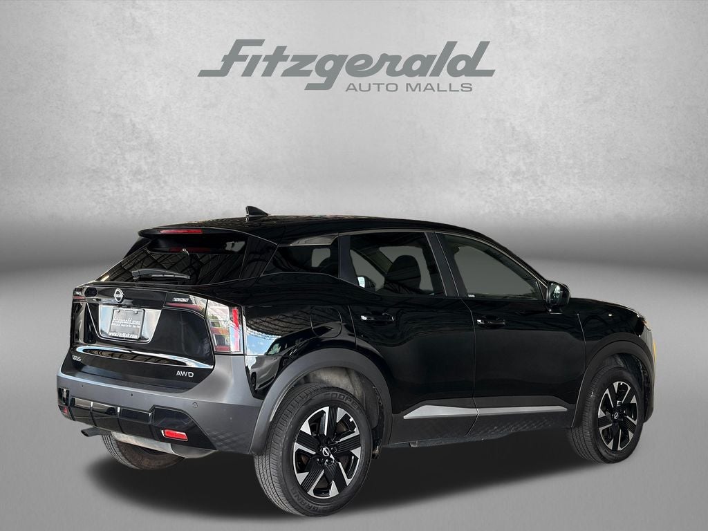 2025 Nissan Kicks MPV SV