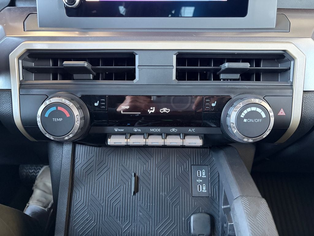 2025 Toyota TACOMA SR5 SR5