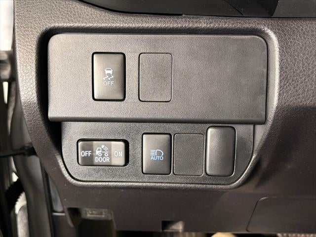 2023 Toyota TACOMA SR SR