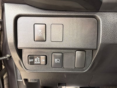 2022 Toyota TACOMA SR SR