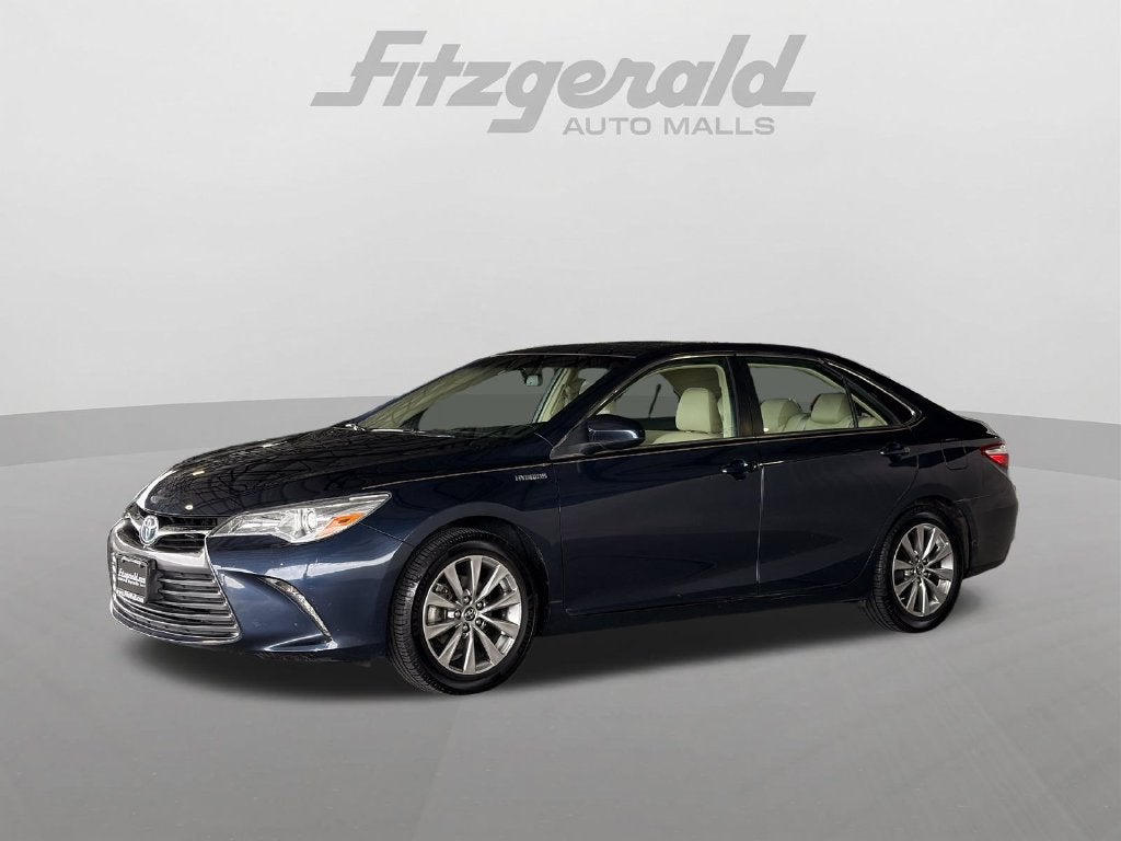 2016 Toyota Camry Hybrid XLE