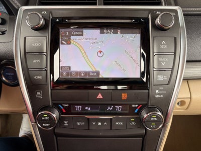 2016 Toyota Camry Hybrid XLE
