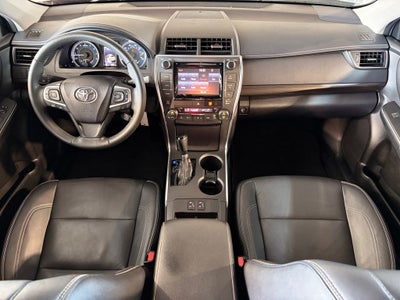 2017 Toyota CAMRY XLE
