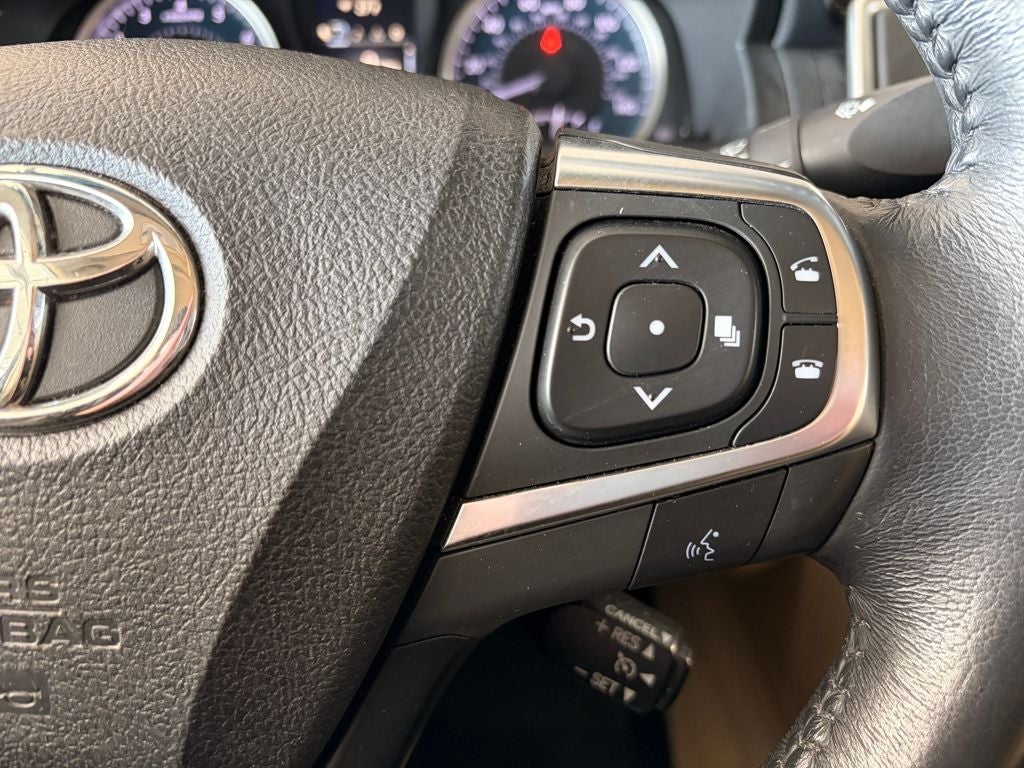 2017 Toyota CAMRY XLE