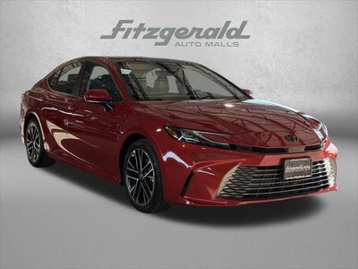 2025 Toyota CAMRY XLE