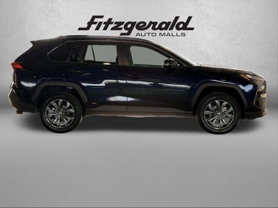 2024 Toyota RAV4 HYBRID XLE Premium