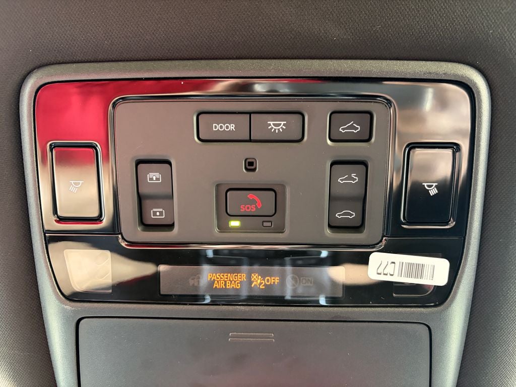 2026 Toyota GRAND HIGHLANDER HEV Nightshade Edition