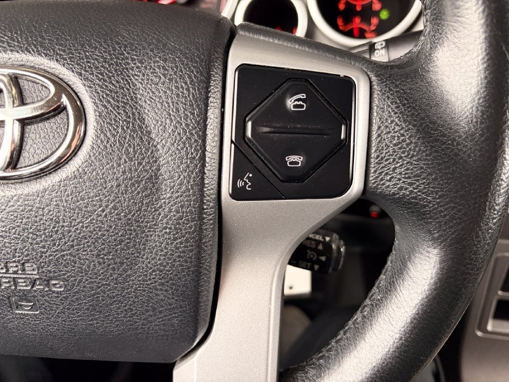 2017 Toyota Sequoia SR5 5.7L