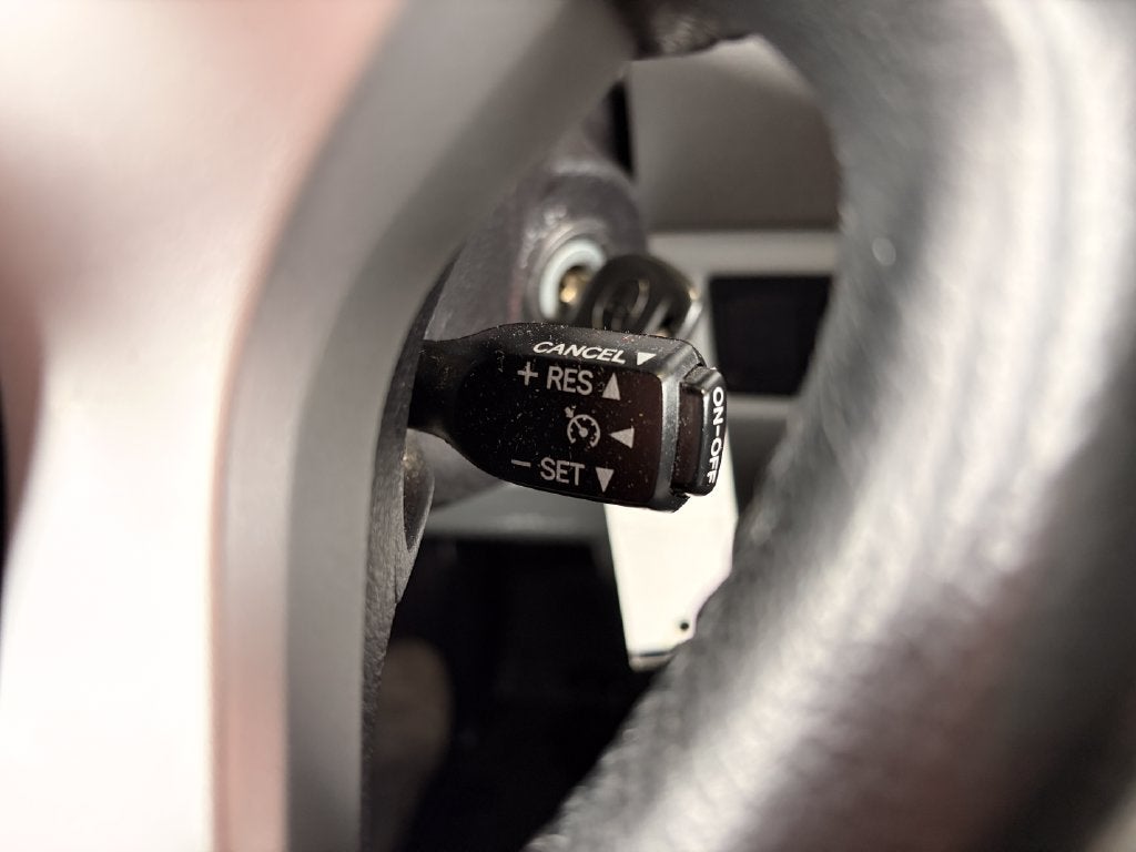 2017 Toyota Sequoia SR5 5.7L