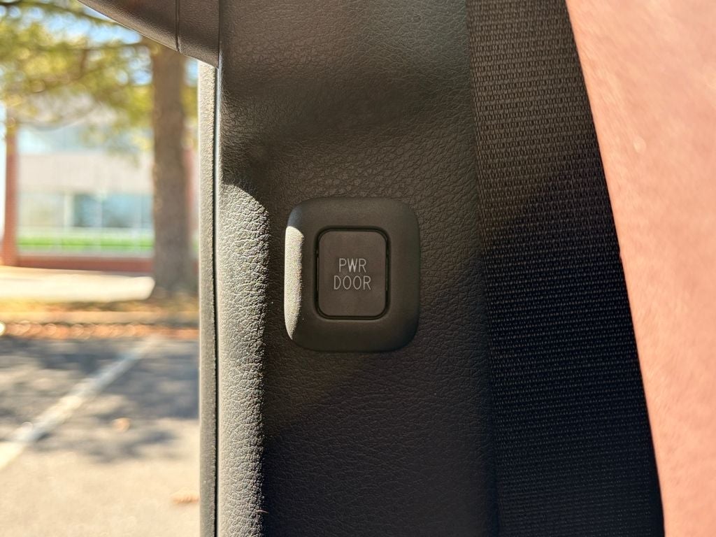 2024 Toyota SIENNA PLT AWD Platinum 7 Passenger