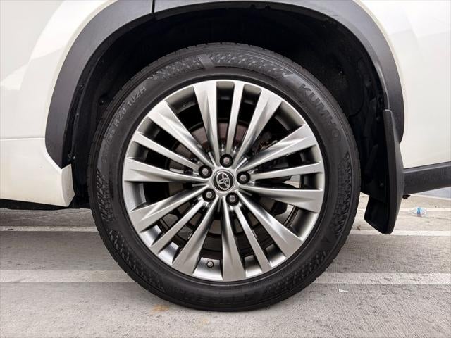 2020 Toyota Highlander Platinum
