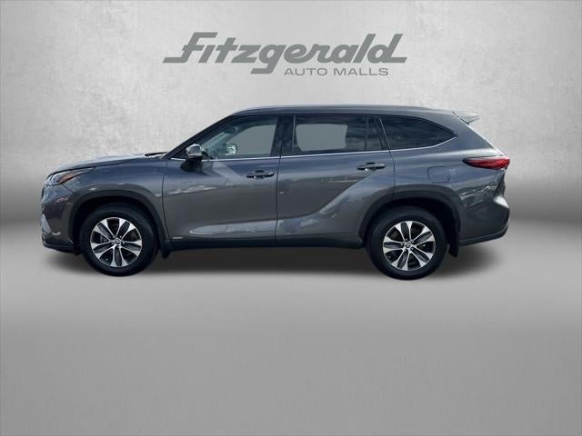 2022 Toyota HIGHLANDER HYBRD XLE