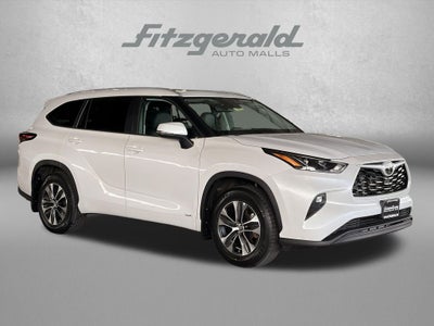 2025 Toyota Highlander Hybrid XLE