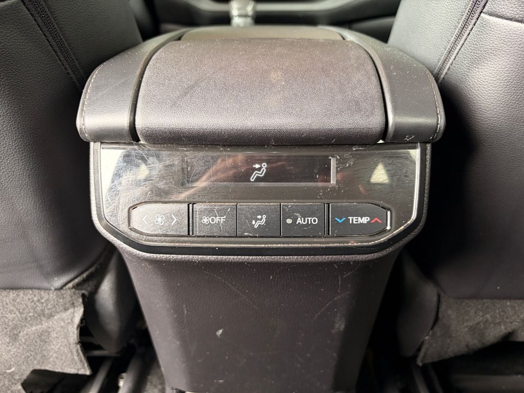 2024 Toyota HIGHLANDER XSE