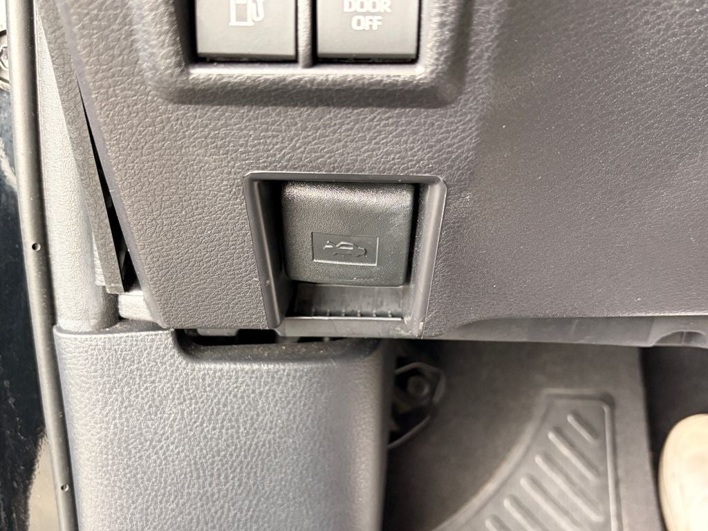 2026 Toyota Sienna LE 7 Passenger