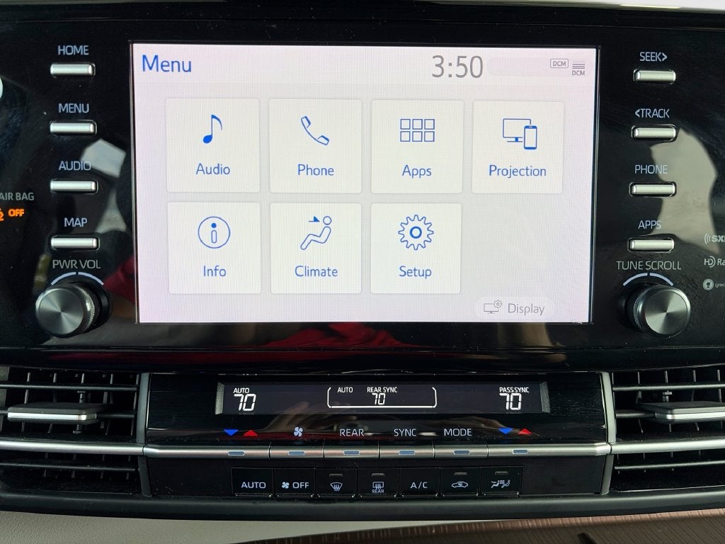 2024 Toyota Sienna LE 8 Passenger