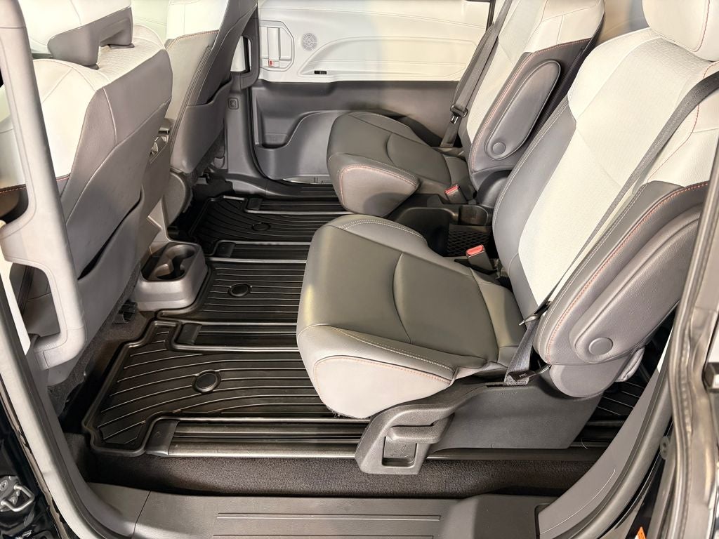 2022 Toyota SIENNA XSE AWD XSE 7 Passenger