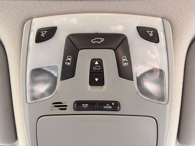 2013 Toyota SIENNA XLE 3.5L XLE 8 Passenger