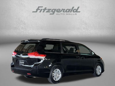 2013 Toyota SIENNA XLE 3.5L XLE 8 Passenger