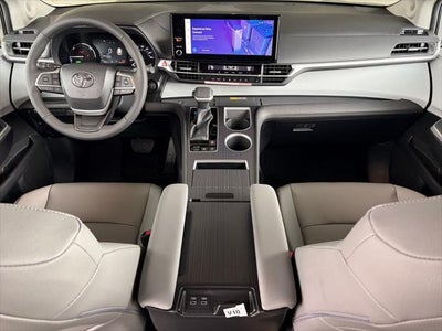 2026 Toyota SIENNA XLE AWD XLE 7 Passenger