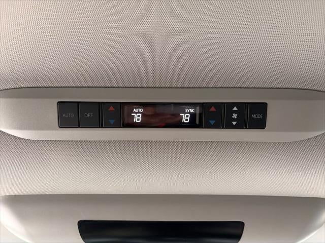 2026 Toyota SIENNA XLE AWD XLE 7 Passenger