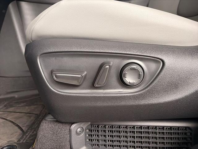 2026 Toyota SIENNA XLE AWD XLE 7 Passenger