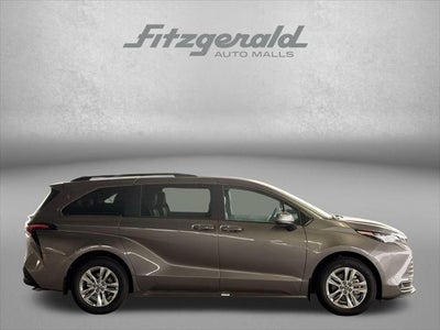 2026 Toyota SIENNA XLE AWD XLE 7 Passenger