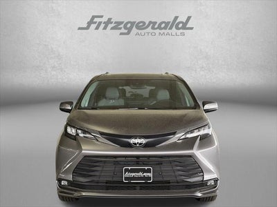 2026 Toyota SIENNA XLE AWD XLE 7 Passenger