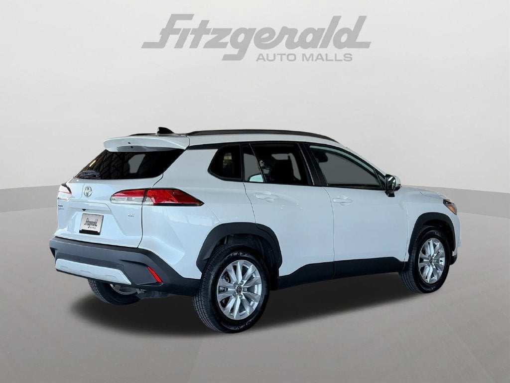 2024 Toyota Corolla Cross LE