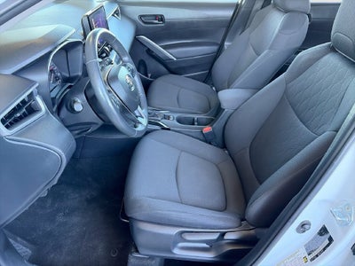 2024 Toyota Corolla Cross LE
