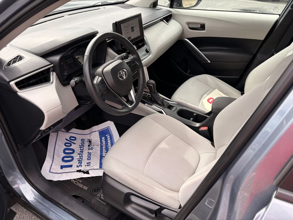 2023 Toyota Corolla Cross LE