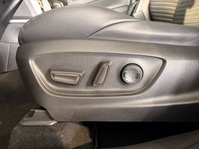 2023 Toyota Corolla Cross Hybrid XSE