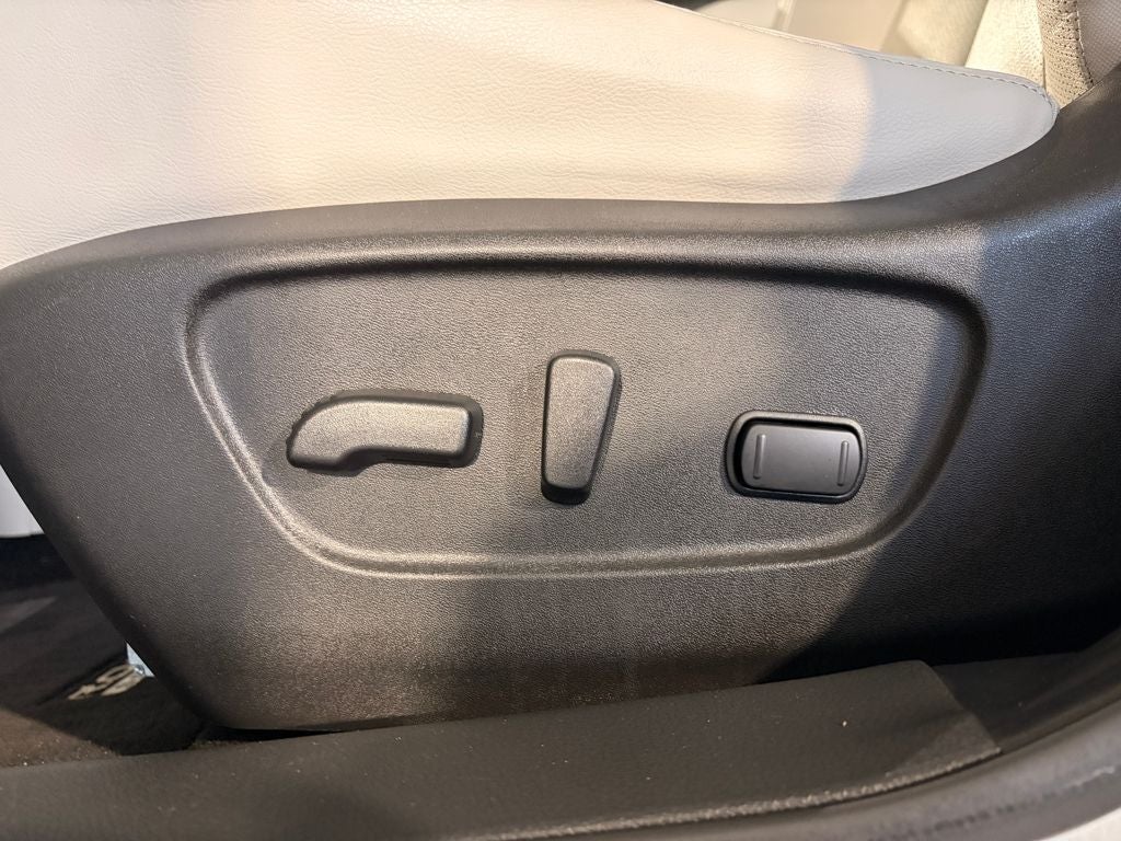 2020 Nissan Rogue Sport SL