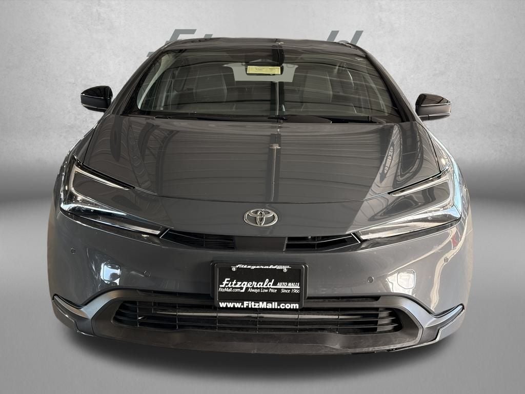 2025 Toyota PRIUS LE