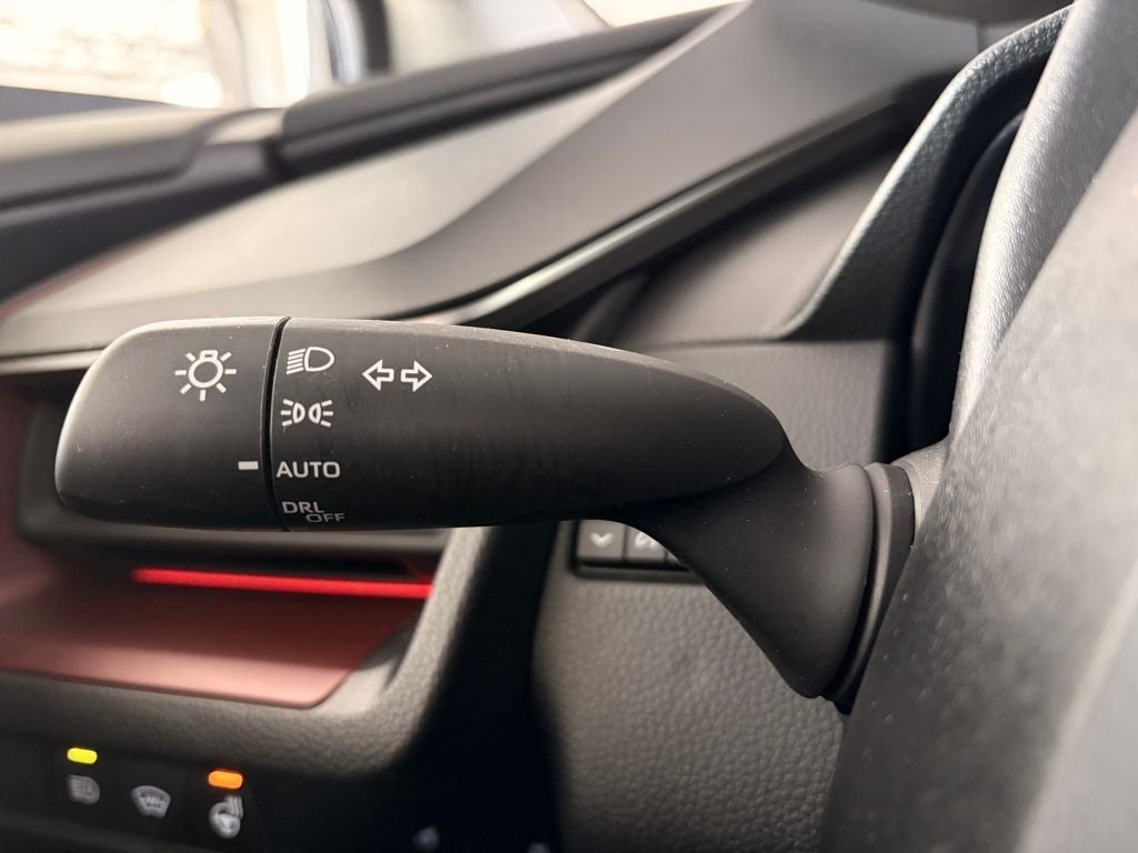 2024 Toyota PRIUS PRIME XSE Premium