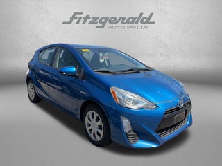 2016 Toyota PRIUS c Three